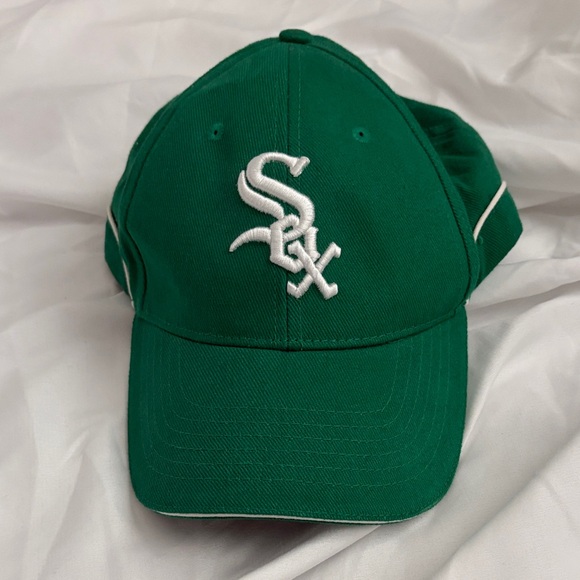 “Halfway To St. Patrick’s Day” White Sox Cap - Picture 2 of 4